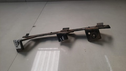 SUPORTE FAROL LADO ESQUERDO KIA SORENTO 2010 A 2015