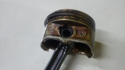 BIELA C/ PISTÃO MERCEDES B200 2.0 2008 A 2012 STD (3)