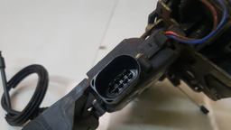 FECHADURA ELÉTRICA DIANTEIRA DIREITA GOLF MK4 1997 A 2006