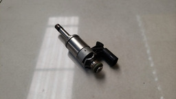 BICO INJETOR VW GOLF TSI 1.4 2014 A 2019 GASOLINA