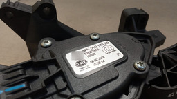 PEDAL ACELERADOR ELETRÔNICO FIAT TORO 2016 A 2020 | 52052455