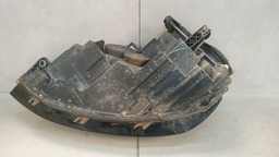 FAROL DIREITO VOLKSWAGEN GOLF TSI 2014 | 5GM941006A DIREITO