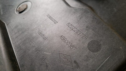 SUPORTE FAROL DIREITO RENAULT FLUENCE 2011 A 2018 622229372R