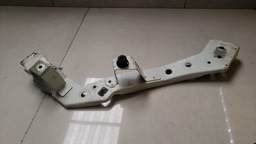 SUPORTE FAROL LADO DIREITO RENAULT FLUENCE 2011 A 2018