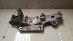 Suporte Bomba Hidráulica Vw Golf 2008 A 2013 06a903143p