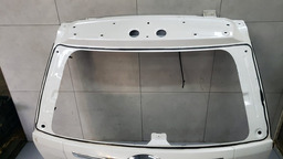 TAMPA TRASEIRA FORD EDGE 2009 A 2015 BRANCO