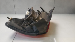 LANTERNA TRASEIRA ESQUERDA C3 2013 A 2020 (CANTO)