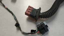 CHICOTE PORTA TRASEIRA L.D RENAULT SANDERO RS 2015 A 2021