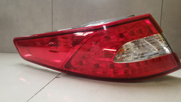 LANTERNA TRASEIRA ESQUERDA OPTIMA 2013 A 2014 (CANTO)