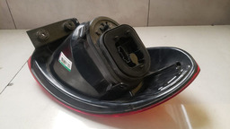 LANTERNA TRASEIRA ESQUERDA TIGUAN 2010 A 2011 (CANTO)