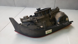 LANTERNA TRASEIRA ESQUERDA UP 2014 A 2017 