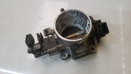 CORPO BORBOLETA HYUNDAI TUCSON 2.0 2005 A 2015