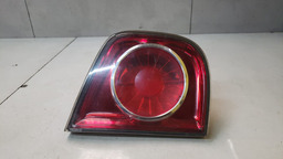 LANTERNA TAMPA LADO ESQUERDO VOLKSWAGEN GOLF 2008 A 2013