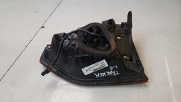 LANTERNA TAMPA LADO ESQUERDO GM TRACKER 2017 A 2020