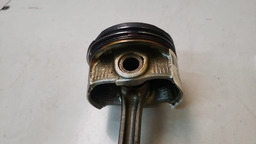 BIELA C/PISTÃO TOYOTA YARIS 1.5 2018 A 2021 STD (2)