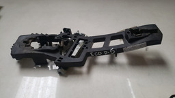 CAVALETE MAÇANETA DIANTEIRA L.D FORD ECOSPORT 2012 A 2017