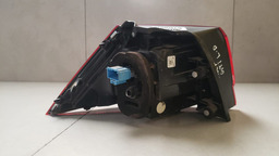 LANTERNA TRASEIRA DIREITA GOLF 2014 A 2017 (CANTO) C/ LED