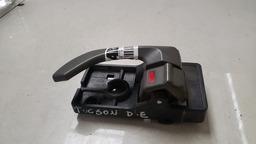 MAÇANETA INTERNA ESQUERDA HYUNDAI TUCSON 2005 A 2015 DIANTEIRA/TRASEIRA