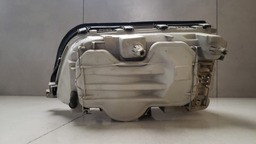 FAROL DIREITO MERCEDES C280 1995 A 1998