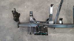 SUPORTE TRANSVERSAL PAINEL MERCEDES ML350 2006 A 2011