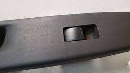 BOTAO VIDRO TRASEIRO L.E GM S10 2013 A 2016 52033696