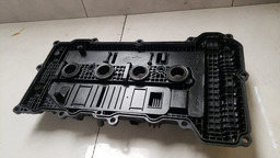 TAMPA VALVULA HYUNDAI ELANTRA 1.8 2011 A 2014