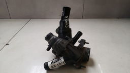 CARCAÇA VÁLVULA TERMOSTÁTICA MERCEDES B200 1.6 2012 A 2018