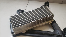 MÓDULO AMPLIFICADOR E SOM AUDI A4 2010 A 2012 8R0035223F PRETO