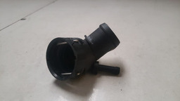FLANGE RADIADOR AUDI A3 2013 A 2016