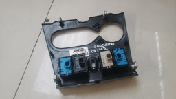 MOLDURA PAINEL CENTRAL RENAULT SANDERO 2015 A 2021