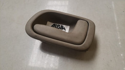 MAÇANETA INTERNA DIREITA TOYOTA COROLLA 1996 A 2002