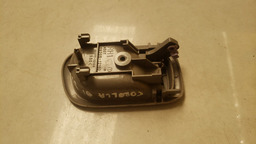 MAÇANETA INTERNA DIREITA TOYOTA COROLLA 1996 A 2002