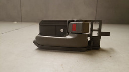 MAÇANETA INTERNA DIREITA TOYOTA HILUX 2005 A 2015 (11)