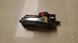 MAÇANETA INTERNA DIREITA TOYOTA HILUX 2005 A 2015 (5)