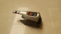 MAÇANETA INTERNA ESQUERDA TOYOTA COROLLA 2009 A 2014 (5)