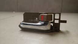 MAÇANETA INTERNA DIREITA TOYOTA HILUX 2005 A 2015 (18)