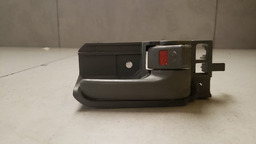 MAÇANETA INTERNA DIREITA TOYOTA HILUX 2005 A 2015 (14)