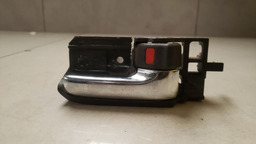 MAÇANETA INTERNA DIREITA TOYOTA HILUX 2005 A 2015 (4)