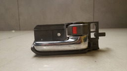 MAÇANETA INTERNA DIREITA TOYOTA HILUX 2005 A 2015 (9)