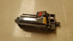 MAÇANETA INTERNA DIREITA TOYOTA HILUX 2005 A 2015 (9)