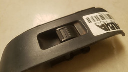 BOTAO VIDRO TRASEIRO ESQUERDO HONDA FIT 2003 A 2008