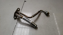 CANO ENTRADA ÓLEO TOYOTA HILUX SW4 2.8 2016 A 2021