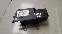 MAÇANETA INTERNA DIANTEIRA ESQUERDA FORD FOCUS 2008 A 2013