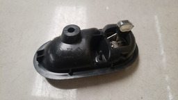 MAÇANETA INTERNA ESQUERDA RENAULT SANDERO 2015 A 2021