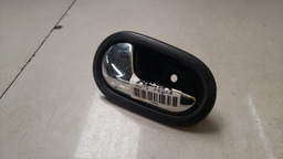 MAÇANETA INTERNA ESQUERDA RENAULT SANDERO 2015 A 2021