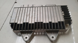 MÓDULO AMPLIFICADOR E SOM PORSCHE CAYENNE 2008 A 2010