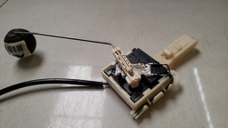 BOIA BOMBA COMBUSTÍVEL L.D PORSCHE CAYENNE 4.8 V8 2010