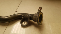 CANO AGUA TOYOTA ETIOS 2013 A 2018