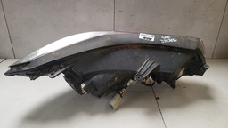 FAROL ESQUERDO GM TRACKER 2017 A 2020 COM DETALHE