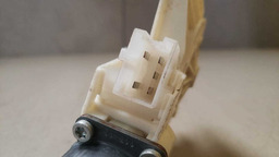 MOTOR MÁQUINA VIDRO TRASEIRA DIREITA MERCEDES C180 2011